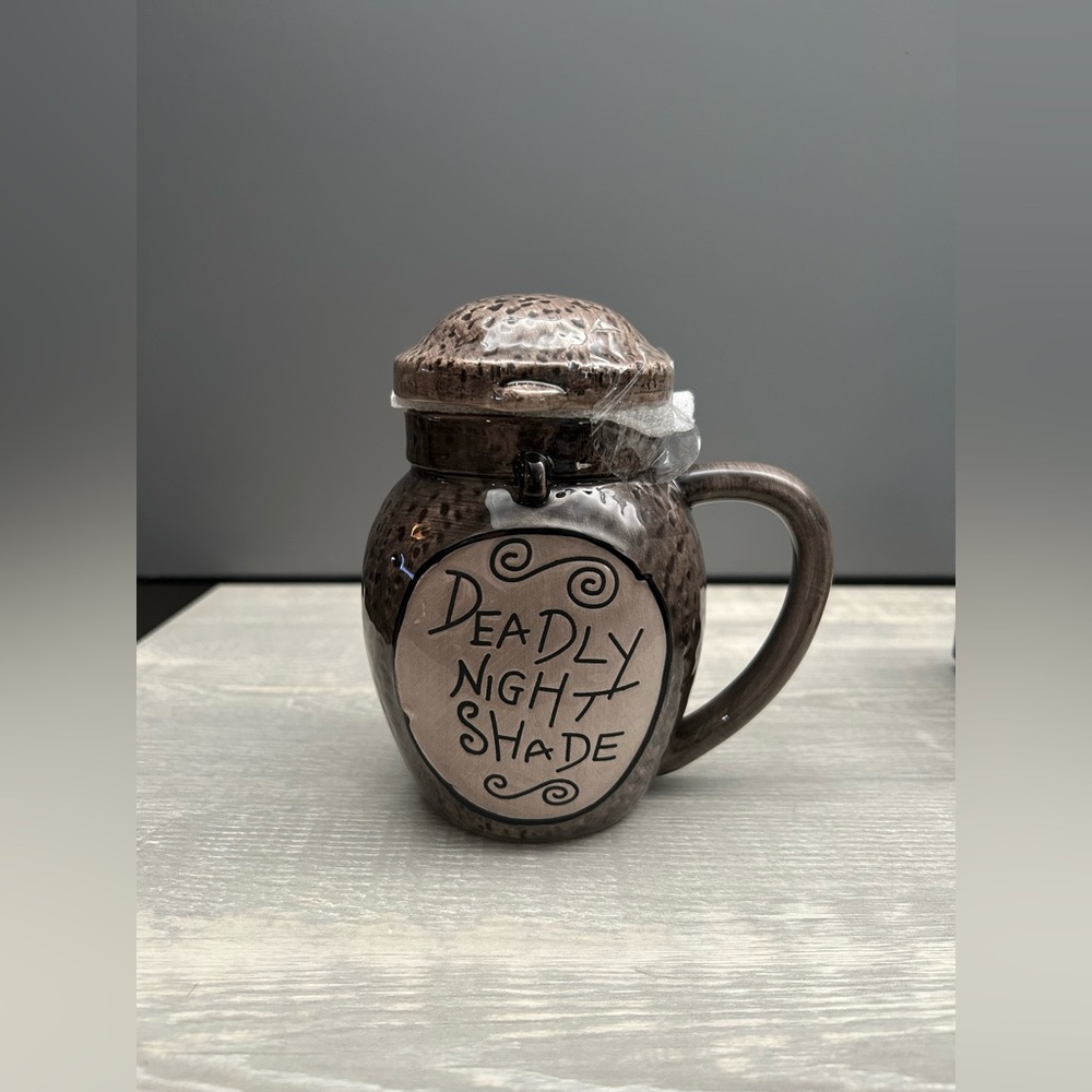 Deadly night shade mug (Nightmare Before Christmas)